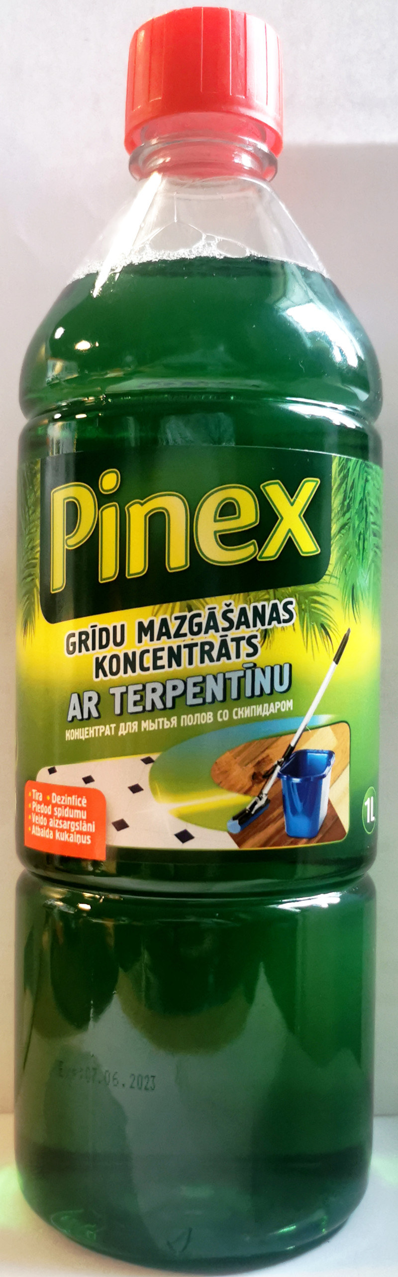 Grīdas mazgāšanas līdzeklis Pinex ar terpentīnu 1L (06.05.28)