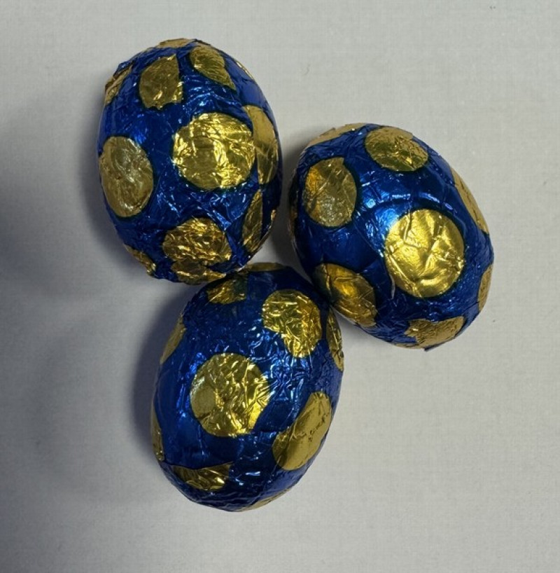 Šokolādes olas Mini eggs balti brūnās 1kg 1/10 (30.09.2026) (Lieldienas) (daudzumu norādīt kg) Vācij