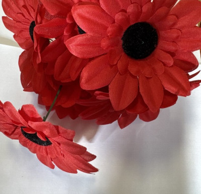 Mākslīgie ziedi Gerbera sarkana
