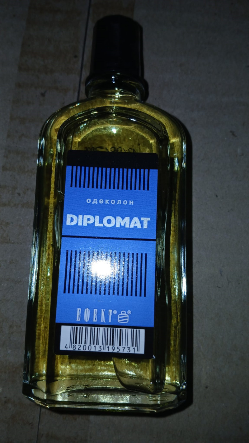 Odekolons Diplomāts EFFECT 77ml, Ukraina
