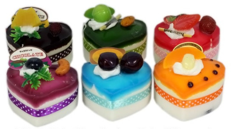 Rotaļlieta Squishies toy kūka ar magnētu 